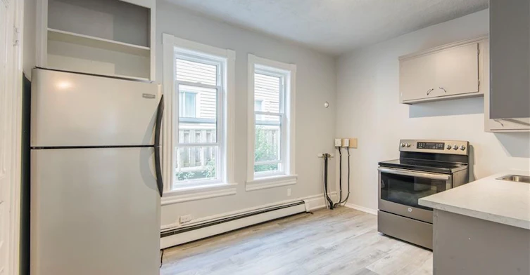 1-71 Wellington Street N, Kitchener, ON, N2H 5J5 - 4