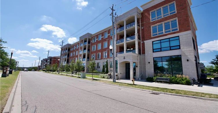 201-175 Commonwealth Street, Kitchener, ON, N2E 4H9 - 3