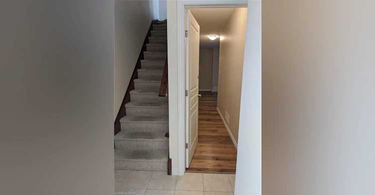 2 Whitehaven Lane, Kitchener, ON, N2H 0B3 - 22