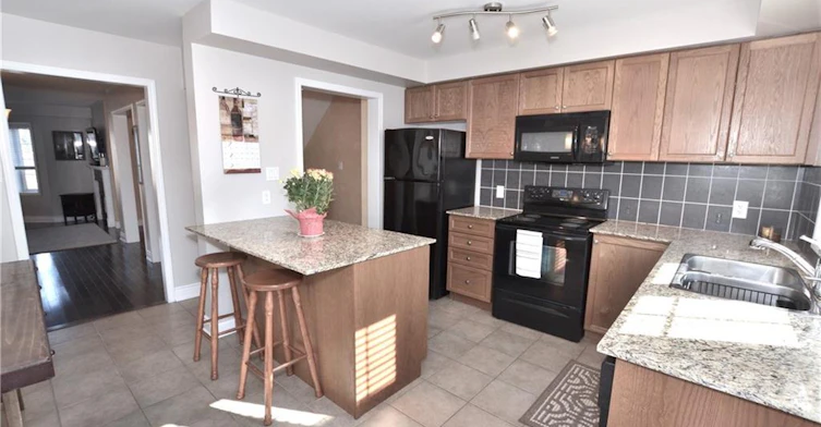 53-470 Beach Boulevard, Hamilton, ON, L8H 6X2 - 3