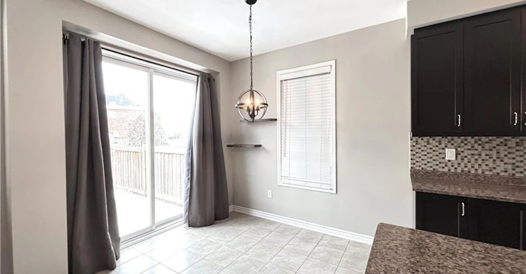 227 Spring Creek Drive, Hamilton, ON, L8B 0Y4 - 2