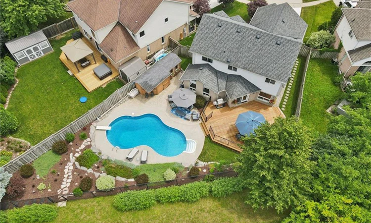 79 Wadsworth Crescent