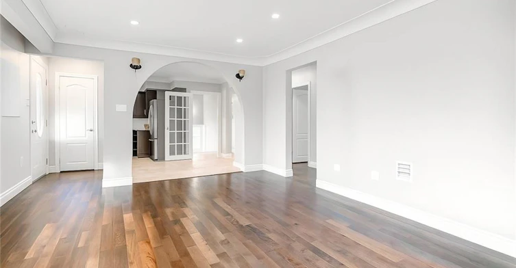 Main-112 Sunrise Drive, Hamilton, ON, L8K 4C3 - 2