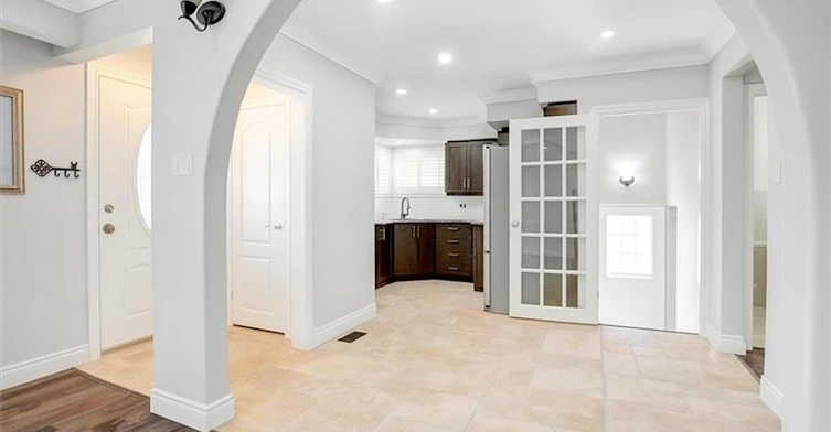 Main-112 Sunrise Drive, Hamilton, ON, L8K 4C3 - 3