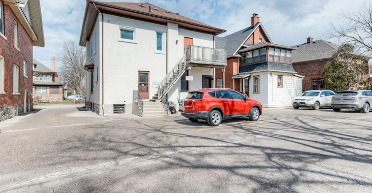 1-305 Frederick Street, Kitchener, ON, N2H 2N6 - 4