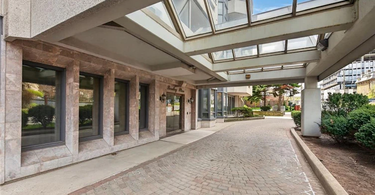 1803-67 Caroline Street S, Hamilton, ON, L8P 3K6 - 2