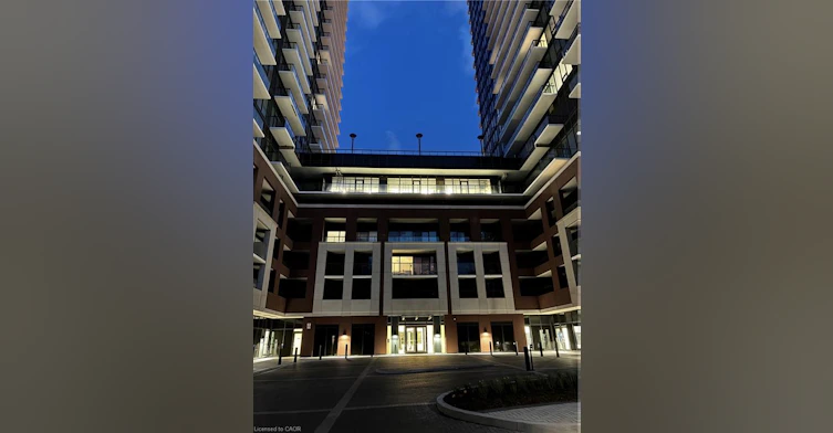324-4010 Eglinton Avenue, Toronto, ON, M9A 0G5