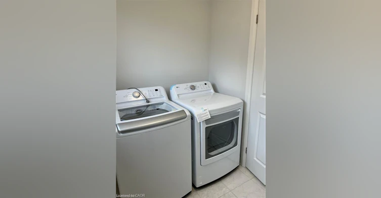 45 Bur Oak Drive, Thorold, ON, L2V 0L9 - 22