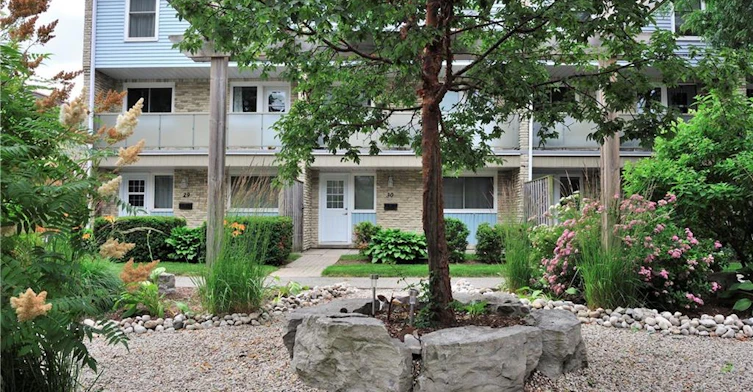 30-35 Breckenridge Drive, Kitchener, ON, N2B 3H5 - 3