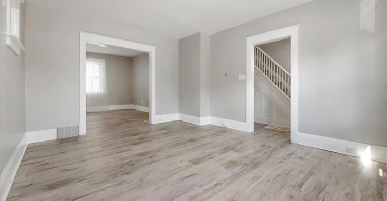 Main-3 Carleton Street S, Thorold, ON, L2V 1Z5 - 5