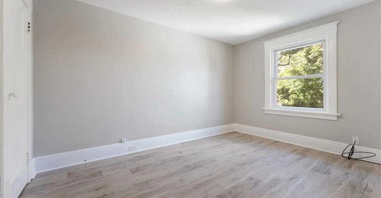 Main-3 Carleton Street S, Thorold, ON, L2V 1Z5 - 18
