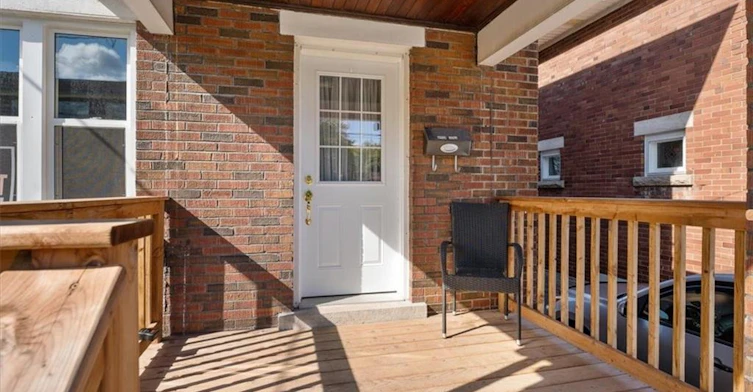 Main-3 Carleton Street S, Thorold, ON, L2V 1Z5 - 2
