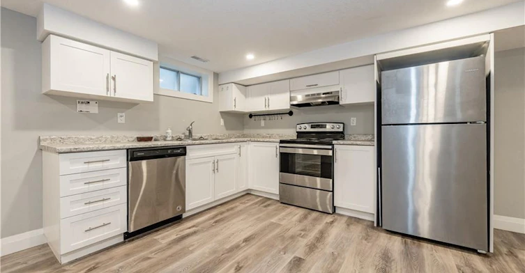 LOWER-49 Cait Avenue, Kitchener, ON, N2C 1G3 - 4