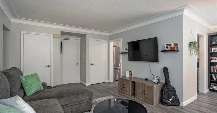 1-432 Burlington Avenue, Burlington, ON, L7S 1R4 - 8