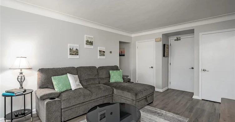 1-432 Burlington Avenue, Burlington, ON, L7S 1R4 - 4