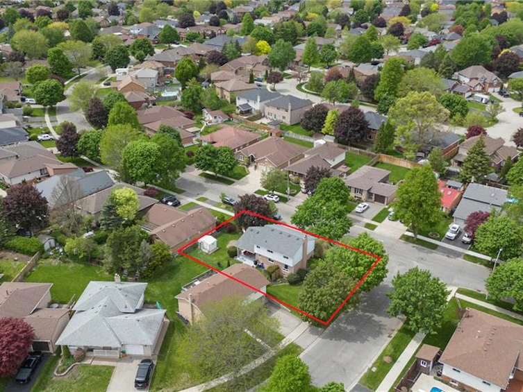 31 Blackfriar Lane, Brantford, ON, N3R 7M2 - 36