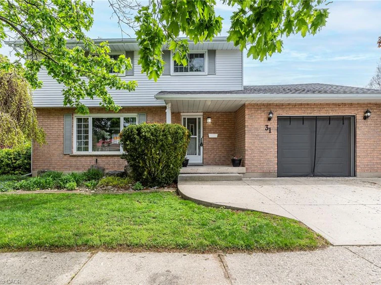 31 Blackfriar Lane, Brantford, ON, N3R 7M2 - 4