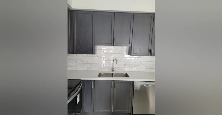 7-30 Mia Drive, Hamilton, ON, L9B 0K1 - 13
