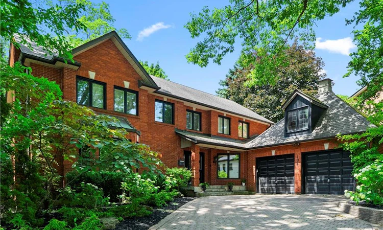 104 Whittington Place