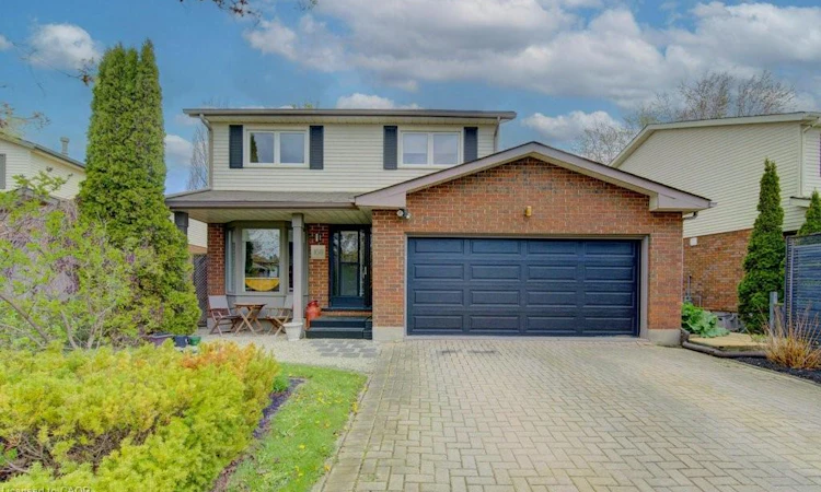 108 Clearwater Crescent