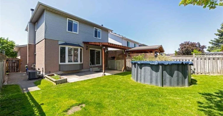19 Beachgrove Crescent, Hamilton, ON, L8J 2N8 - 35