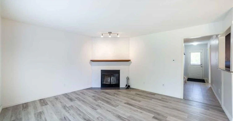 19 Beachgrove Crescent, Hamilton, ON, L8J 2N8 - 13