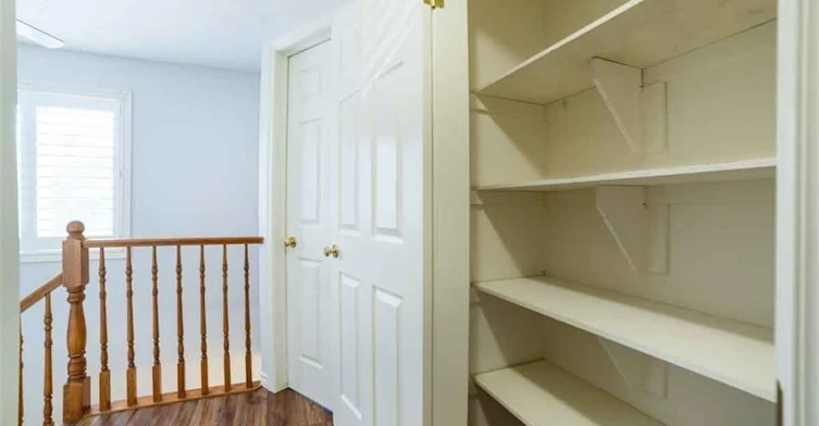 19 Beachgrove Crescent, Hamilton, ON, L8J 2N8 - 17
