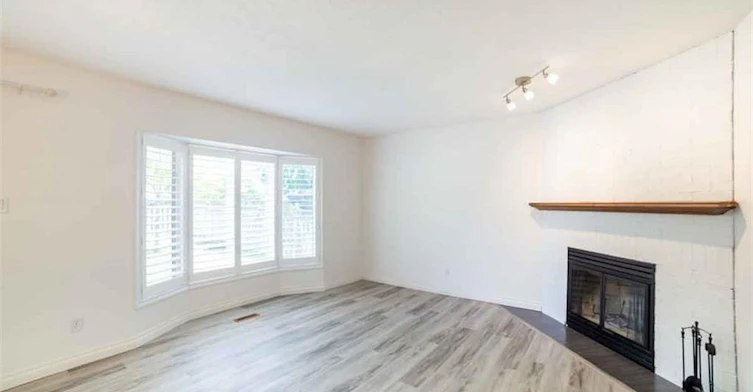 19 Beachgrove Crescent, Hamilton, ON, L8J 2N8 - 11