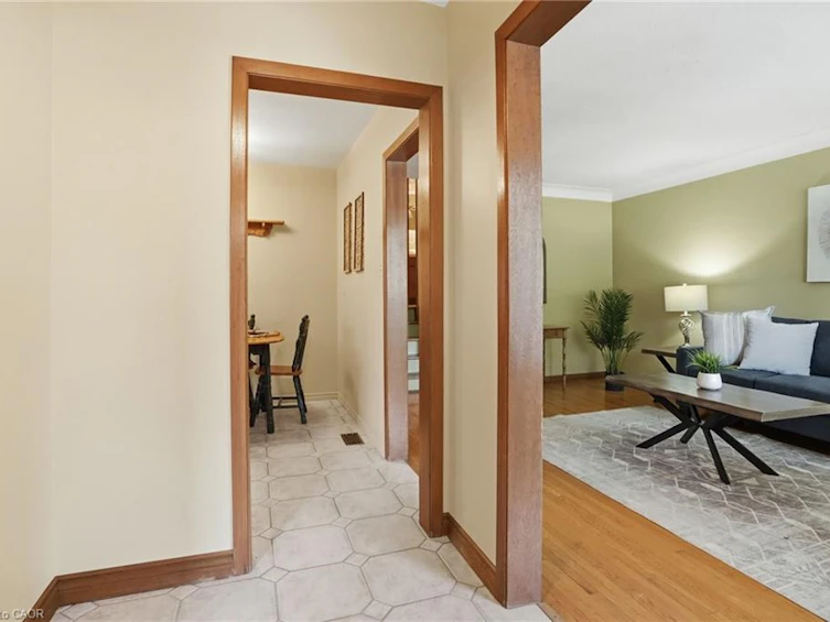 5155 Idlewood Crescent, Burlington, ON, L7L 3Y5 - 6