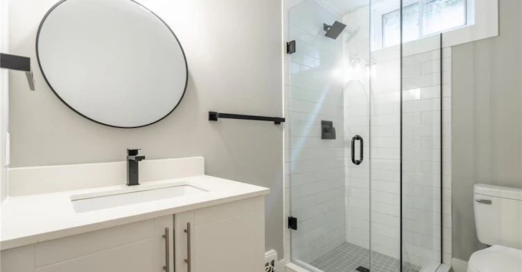 Main-241-243 King Street W, Hamilton, ON, L8P 1A7 - 9