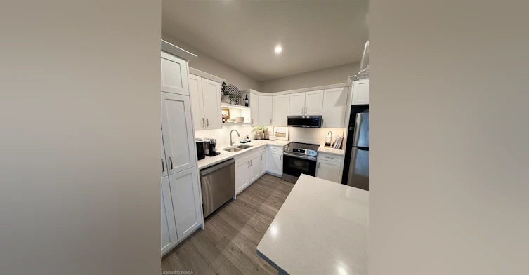 226 Renaissance Drive, St. Thomas, ON, N5R 0C1 - 6