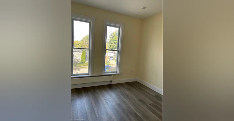 125 Wellington Street S, Cambridge, ON, N1R 3Y8 - 3