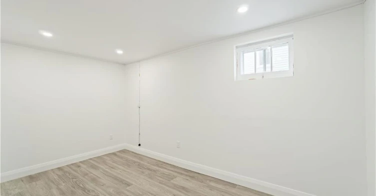 LOWER-65 Almond Street, Welland, ON, L3B 3P6 - 8