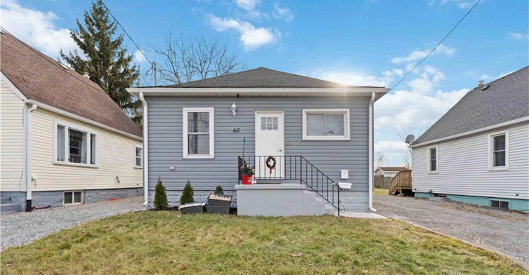 LOWER-65 Almond Street, Welland, ON, L3B 3P6
