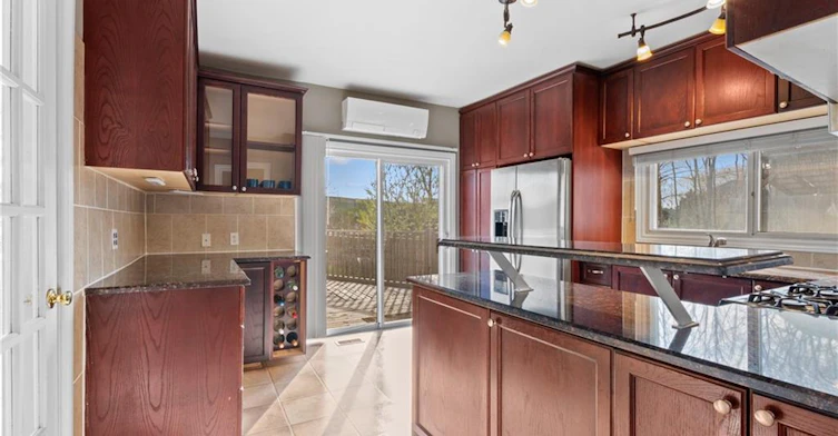 204 Beach Boulevard, Hamilton, ON, L8H 6V9 - 12