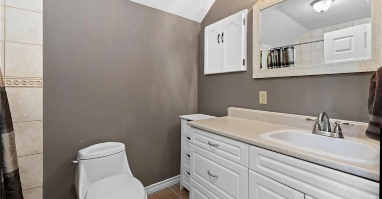 204 Beach Boulevard, Hamilton, ON, L8H 6V9 - 26