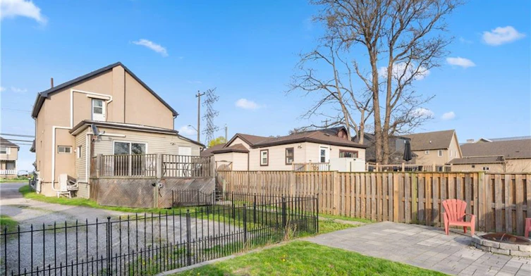 204 Beach Boulevard, Hamilton, ON, L8H 6V9 - 34