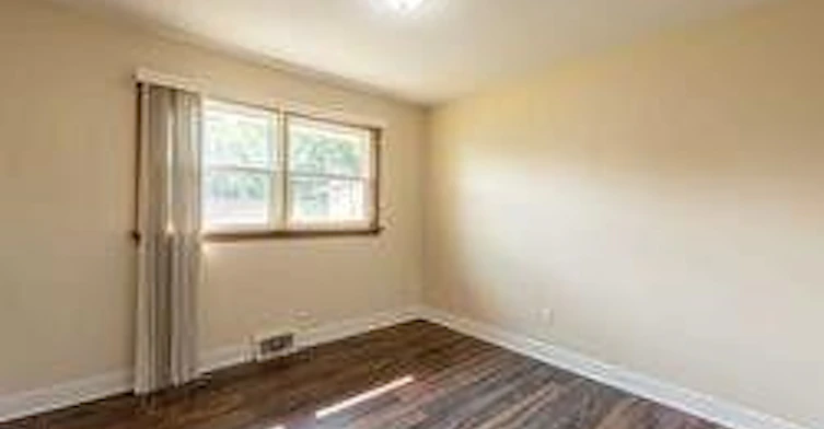 10 Collier Road, Thorold, ON, L2V 2W9 - 5