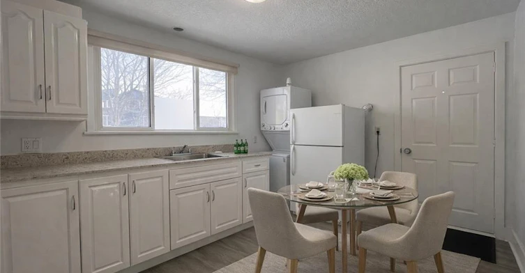 3-168 Fifth Avenue, Kitchener, ON, N2C 1P7 - 3