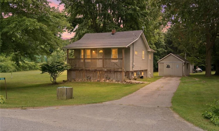 100 Windham Rd 14