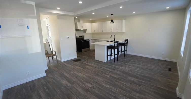 246 Forest Avenue, Hamilton, ON, L8N 1Y1 - 9