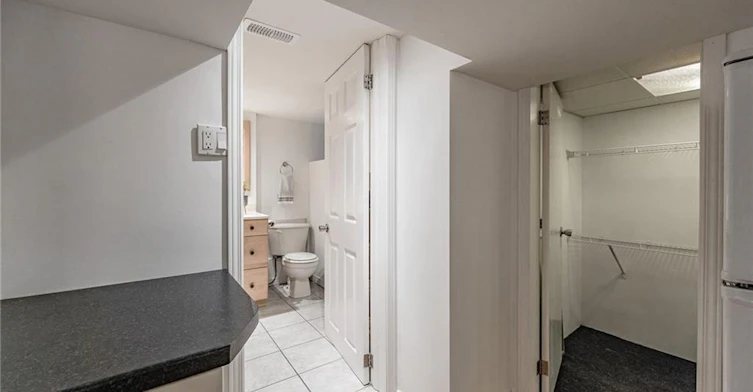 Lower-102 Ontario Avenue, Hamilton, ON, L8N 2X2 - 13