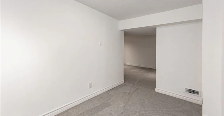 Lower-102 Ontario Avenue, Hamilton, ON, L8N 2X2 - 11