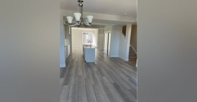 925 Deveron Crescent, London, ON, N5Z 0B6 - 6