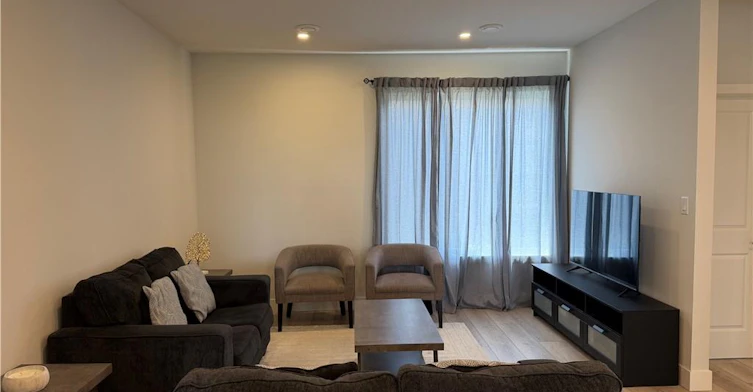 925 Deveron Crescent, London, ON, N5Z 0B6 - 4