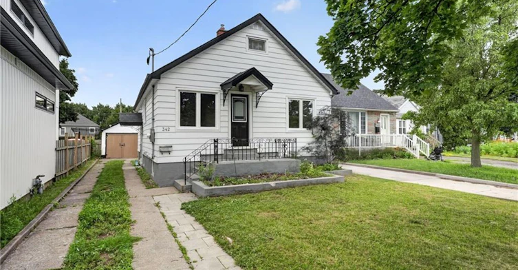 342 Carlton Street, St. Catharines, ON, L2N 1C4