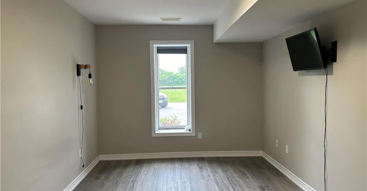 1-992 Windham Centre Road, Norfolk County, ON, N0E 2A0 - 5