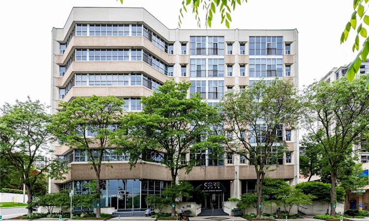 410-66 Bay Street