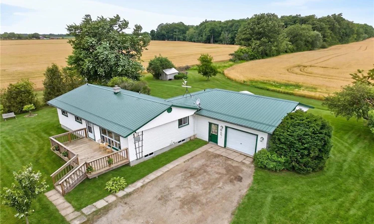 1057 Concession 4 Road