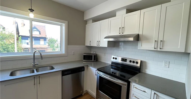 A5-540 King Street E, Hamilton, ON, L8N 1E2 - 3